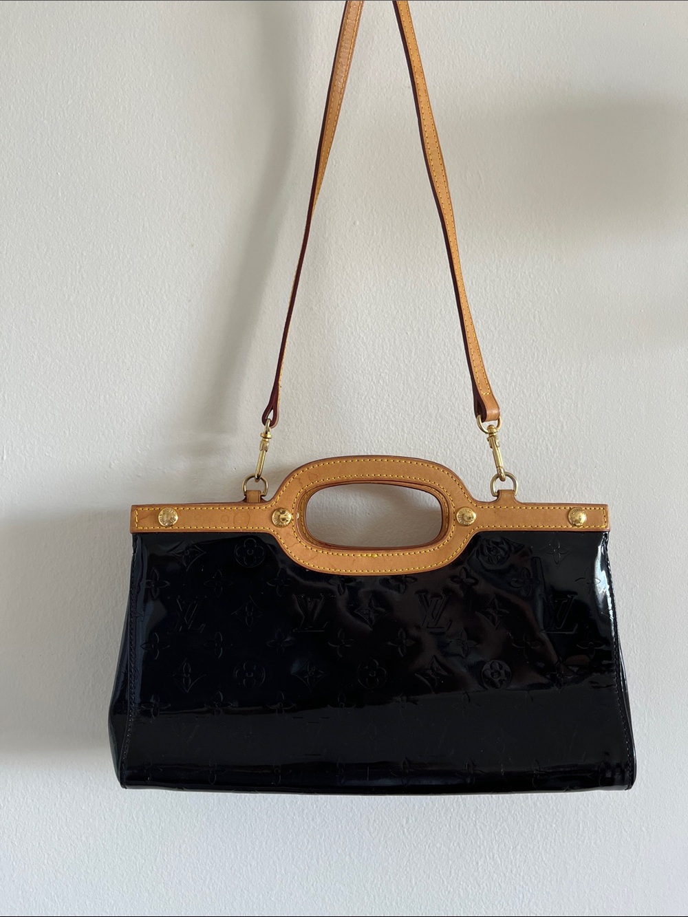 Louis Vuitton Black Roxbury Bag with Tan Trim and Removable Strap